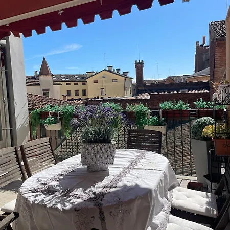 La Di Giulia 4* Ferrara